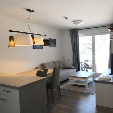 Blackforest Lounge Direkt An Der Skipiste, Inkl Parkplatz Und Skiraum *